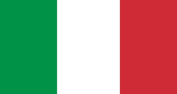 italy-flag-post